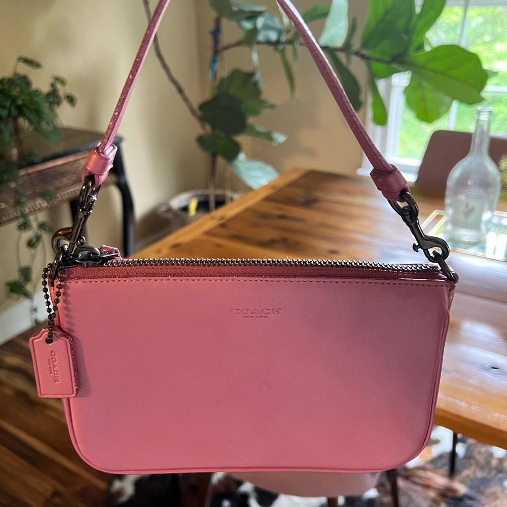 Small pink coach bag